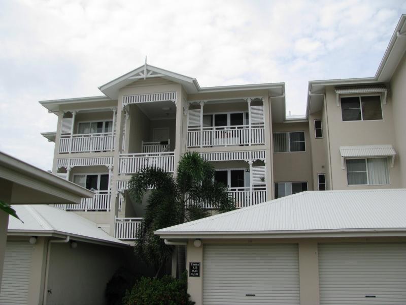 10/42 Warburton Street, North Ward QLD 4810