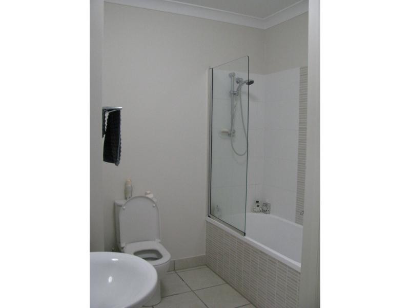 10/42 Warburton Street, North Ward QLD 4810