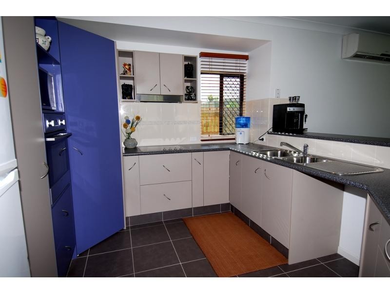 12 Rangeleigh Court, Mount Louisa QLD 4814