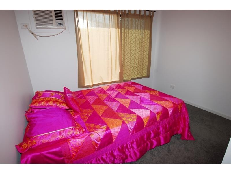 12 Rangeleigh Court, Mount Louisa QLD 4814