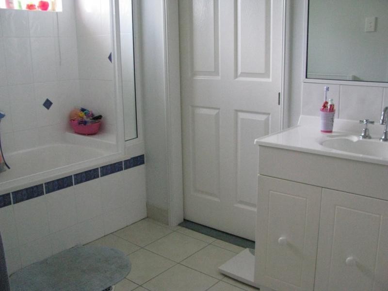 3 Cardno Court, Kelso QLD 4815