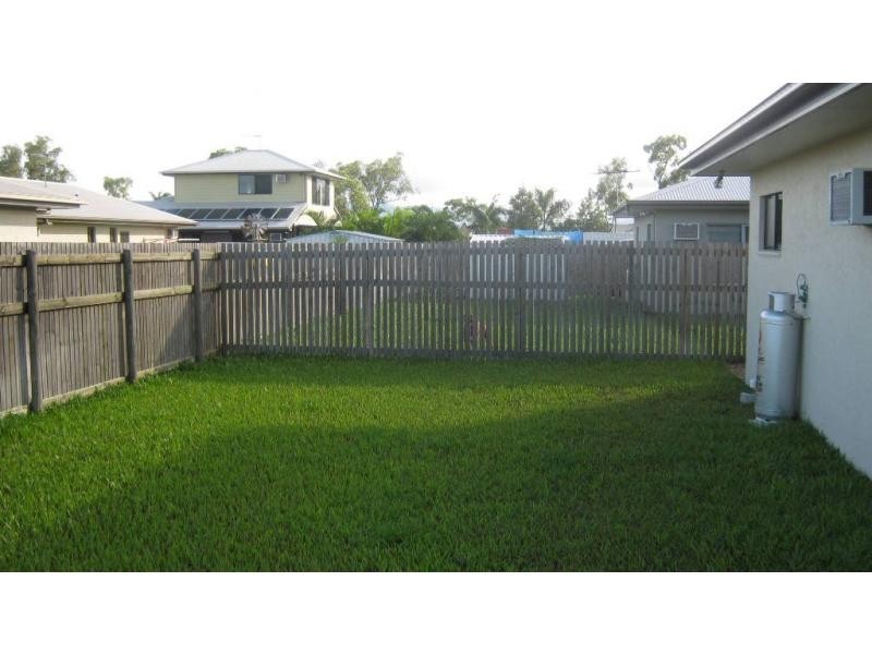 15 Summerland Drive, Deeragun QLD 4818