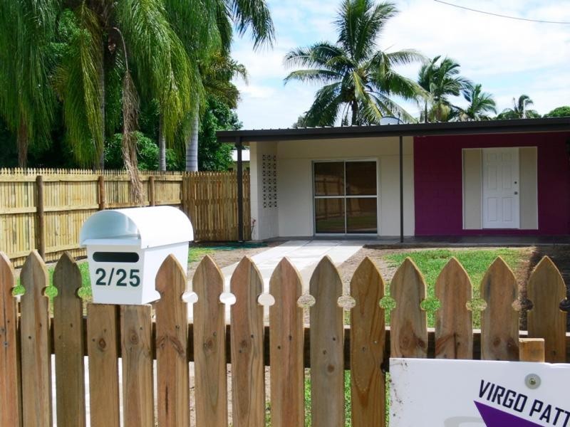 2/25 Quinn Street, Rosslea QLD 4812