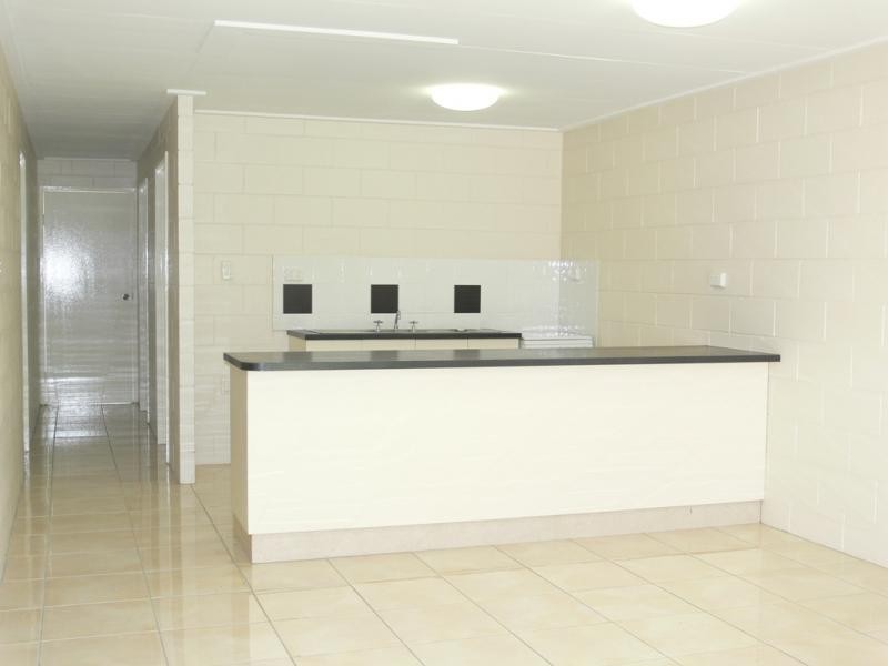 2/25 Quinn Street, Rosslea QLD 4812