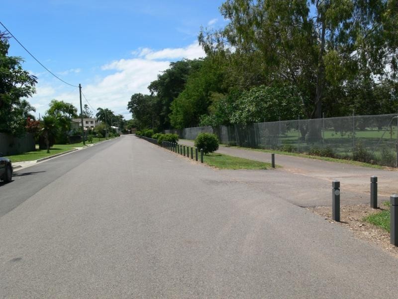 2/25 Quinn Street, Rosslea QLD 4812