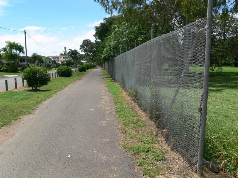 2/25 Quinn Street, Rosslea QLD 4812