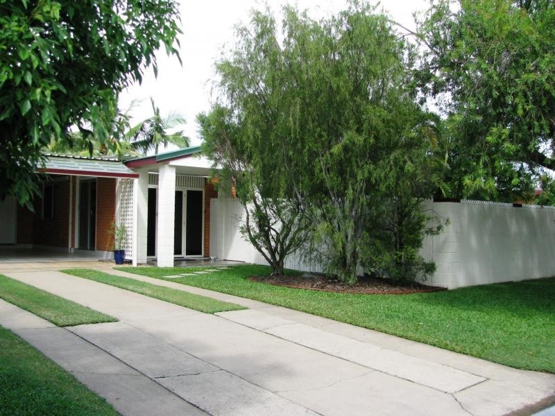 75 Lindeman Avenue, Heatley QLD 4814