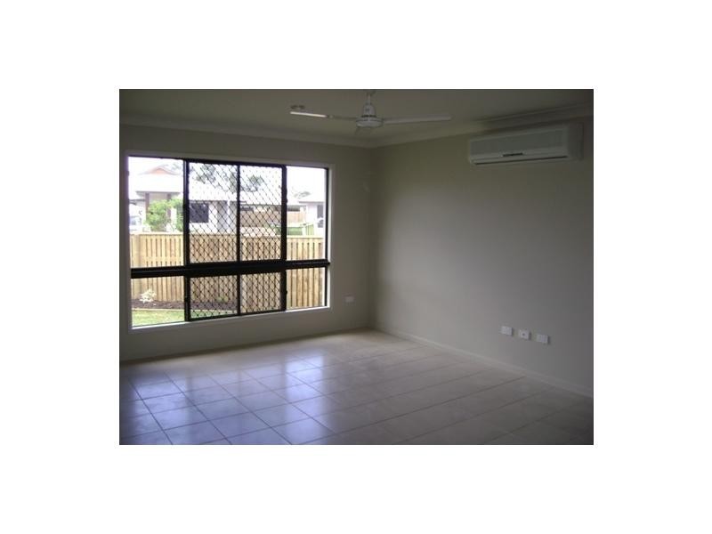 22 Eshelby Street, Bushland Beach QLD 4818