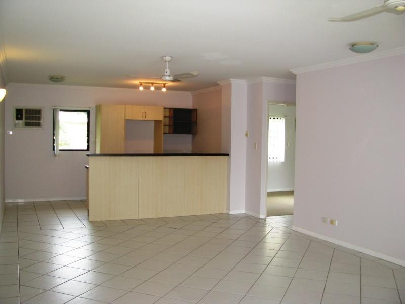 12/9 Gregory Street, North Ward QLD 4810