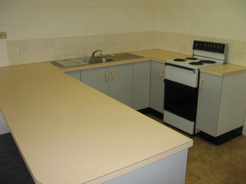 4/19 Gladstone Street, Pimlico QLD 4812