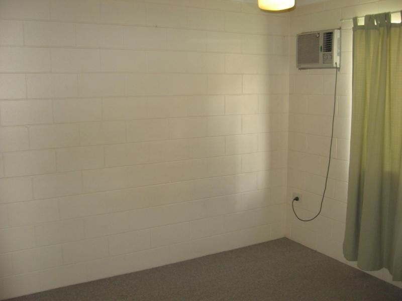 4/19 Gladstone Street, Pimlico QLD 4812