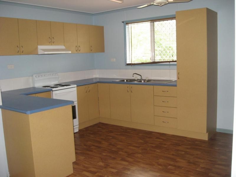 19 Wilson Street, Townsville City QLD 4810