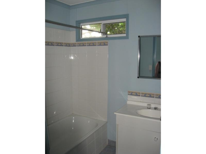 19 Wilson Street, Townsville City QLD 4810