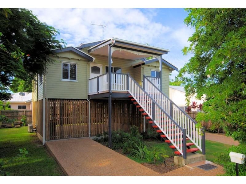 21a Lothair Street, Pimlico QLD 4812