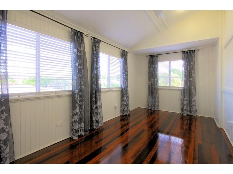 21a Lothair Street, Pimlico QLD 4812