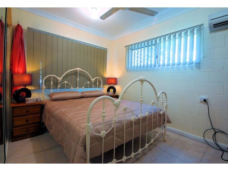 24 Hutchins Street, Heatley QLD 4814