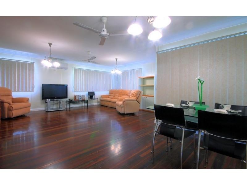 24 Hutchins Street, Heatley QLD 4814