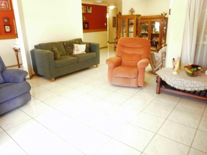 4 Leah Court, Heatley QLD 4814