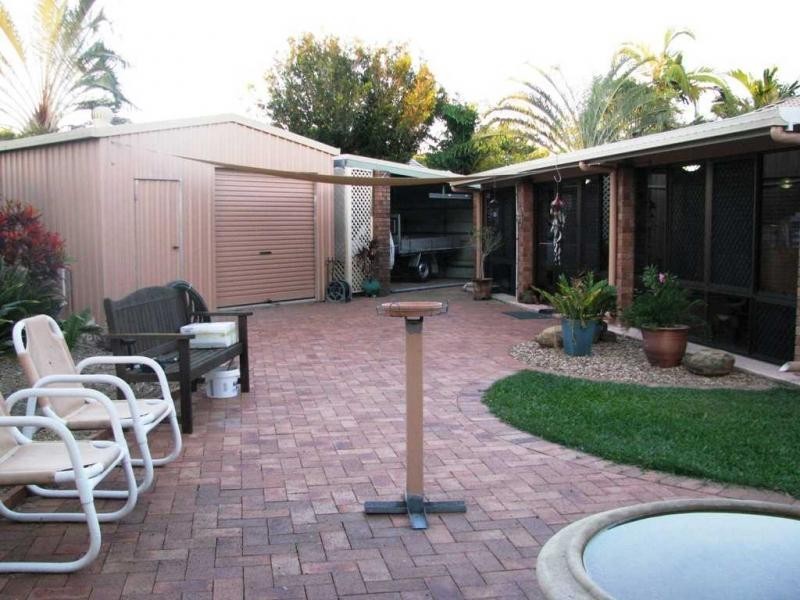 4 Leah Court, Heatley QLD 4814