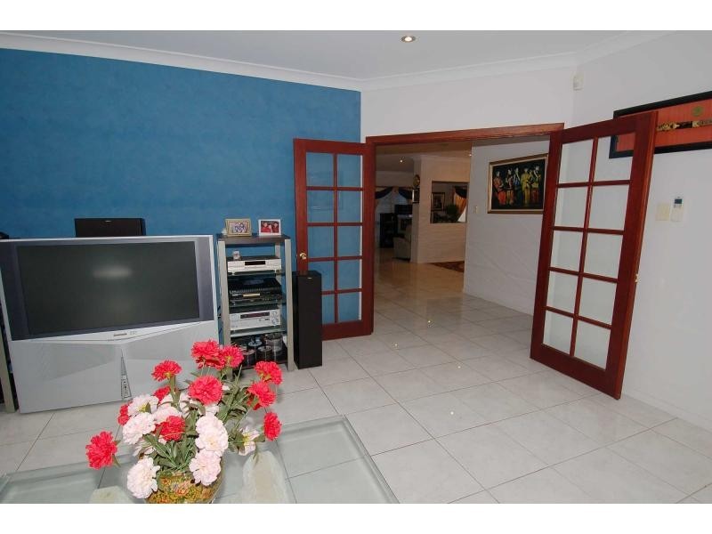 4 Monte Visto Court, Mount Louisa QLD 4814