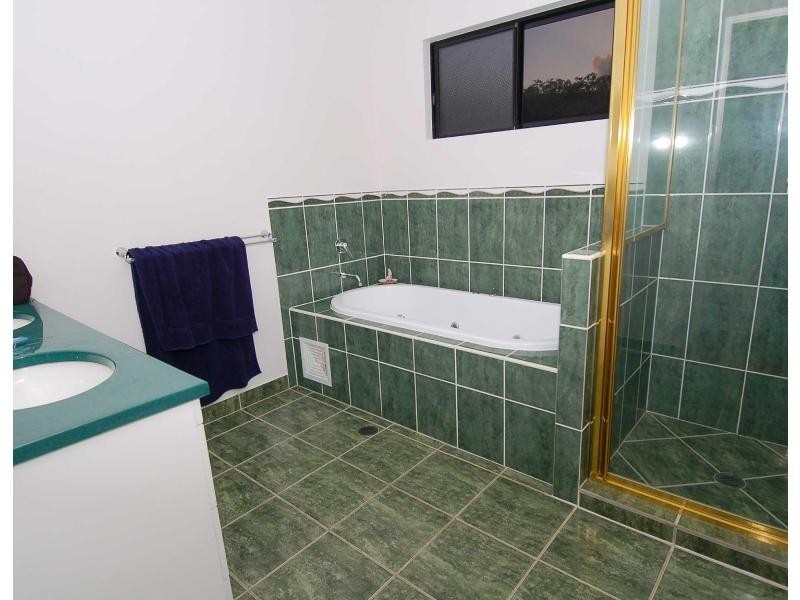 4 Monte Visto Court, Mount Louisa QLD 4814