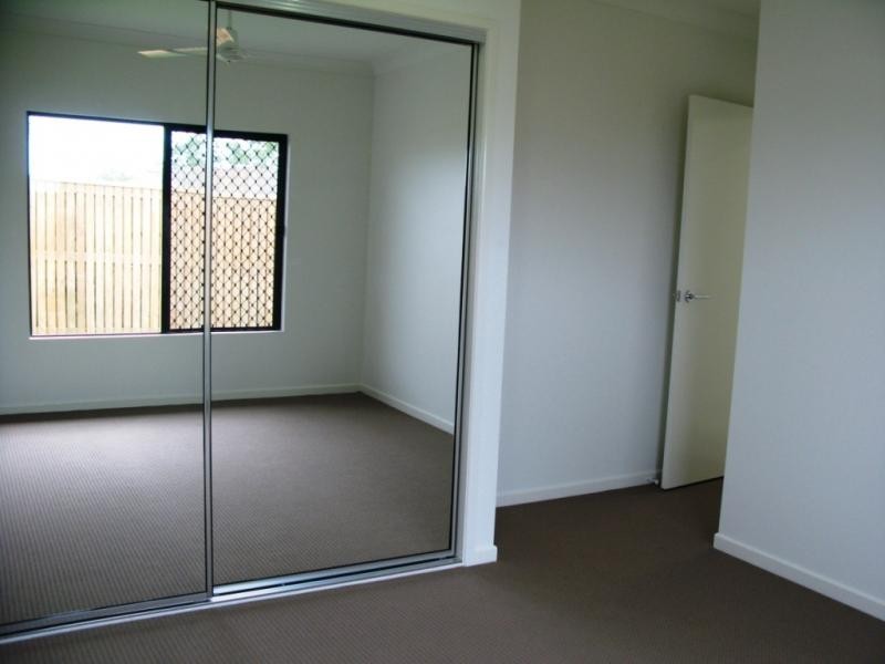 23 Deedes Crescent, Bushland Beach QLD 4818