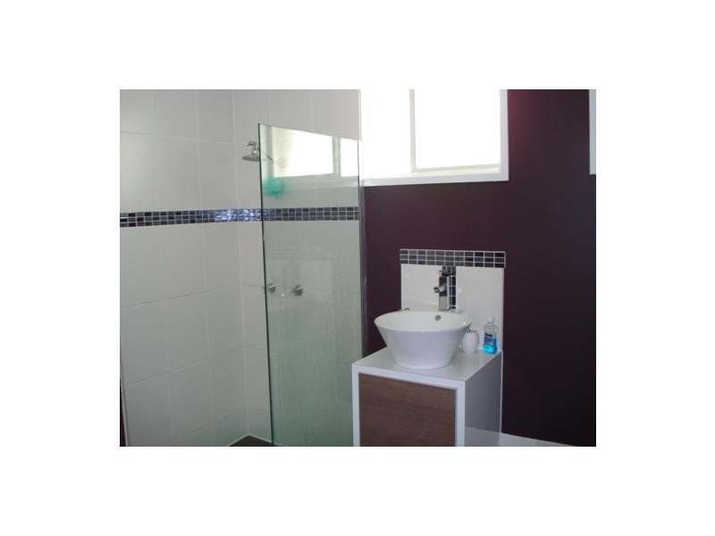 496 Bayswater Road, Mount Louisa QLD 4814