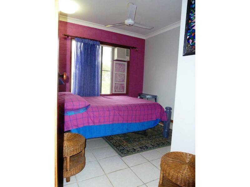 8 Fairway Close, Kirwan QLD 4817