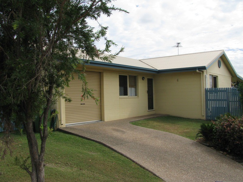 6 Black Braes Court, Mount Louisa QLD 4814