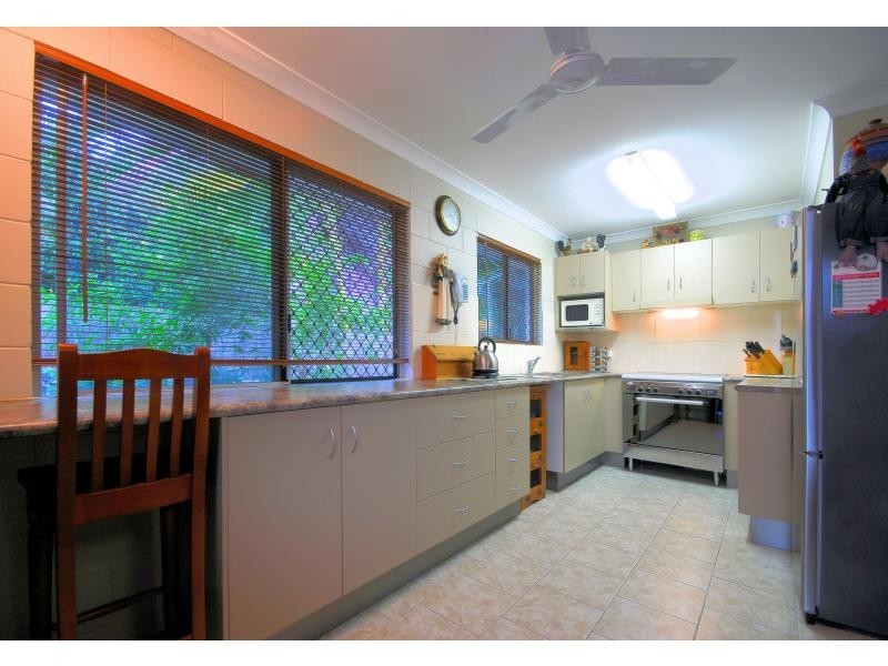 12 Yut Fay Avenue, Kelso QLD 4815