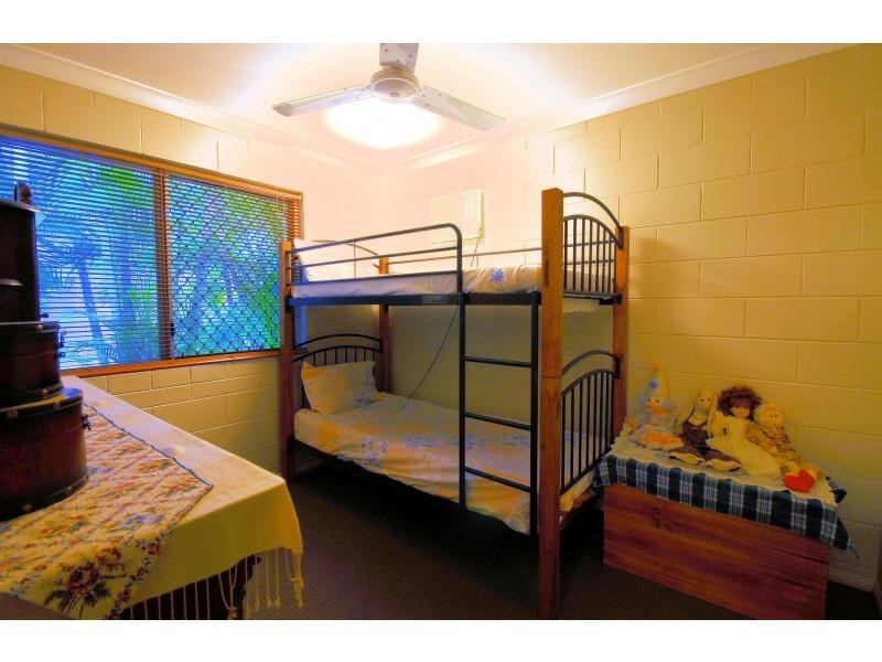 12 Yut Fay Avenue, Kelso QLD 4815