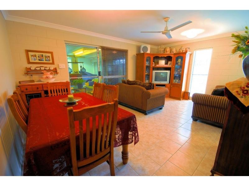 12 Yut Fay Avenue, Kelso QLD 4815