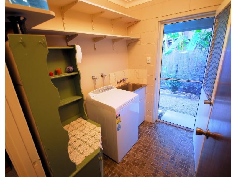 12 Yut Fay Avenue, Kelso QLD 4815