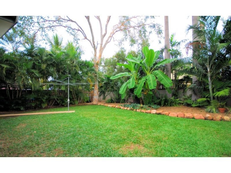 12 Yut Fay Avenue, Kelso QLD 4815