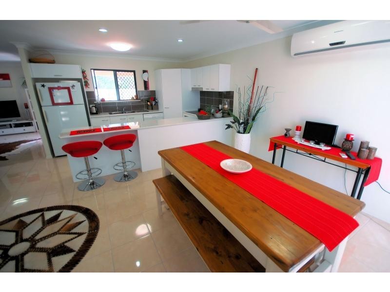 58 Daintree Drive, Bushland Beach QLD 4818
