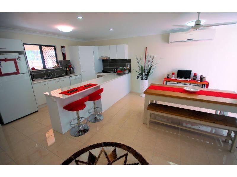 58 Daintree Drive, Bushland Beach QLD 4818