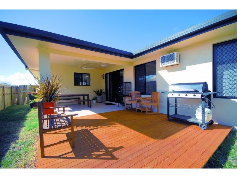 58 Daintree Drive, Bushland Beach QLD 4818