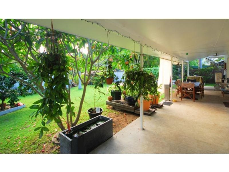 3 The Esplanade, Balgal Beach QLD 4816