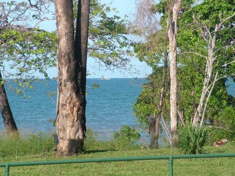 3 The Esplanade, Balgal Beach QLD 4816