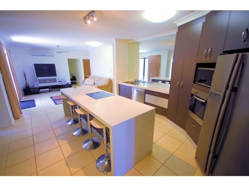 50 Brenton Circuit, Deeragun QLD 4818