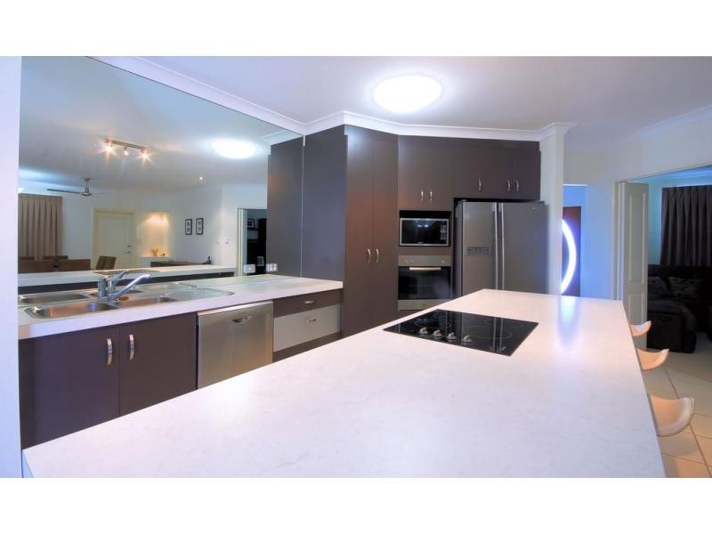 50 Brenton Circuit, Deeragun QLD 4818