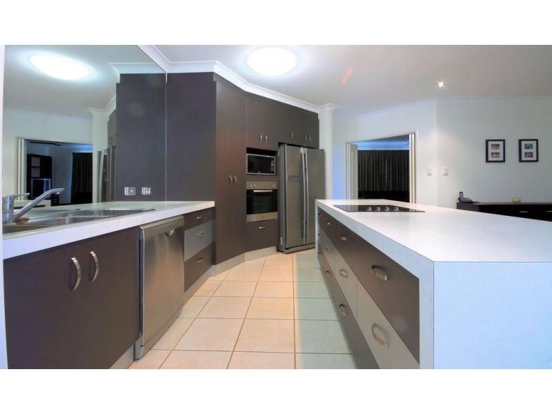 50 Brenton Circuit, Deeragun QLD 4818