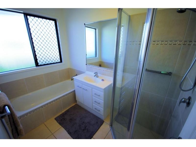 50 Brenton Circuit, Deeragun QLD 4818