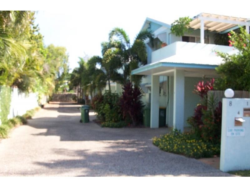 4/8 Queens Road, Railway Estate QLD 4810