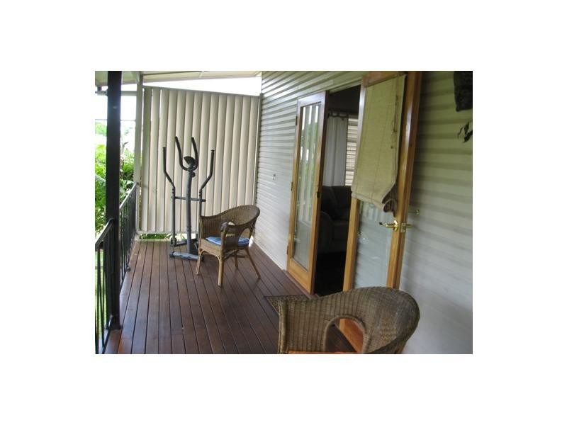 6 Bomana Street, Aitkenvale QLD 4814