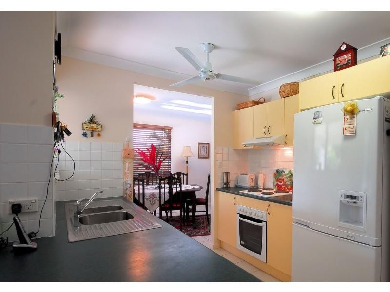 13 Ugarte Street, Bushland Beach QLD 4818