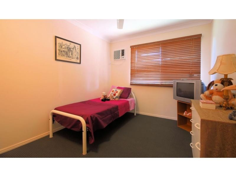 13 Ugarte Street, Bushland Beach QLD 4818