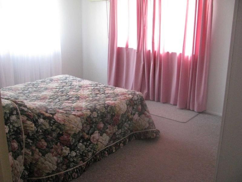 13 Poplar Street, Kirwan QLD 4817