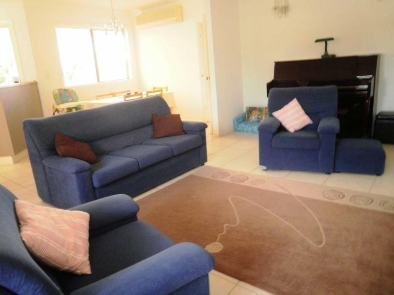 1 Jeannie Court, Rasmussen QLD 4815