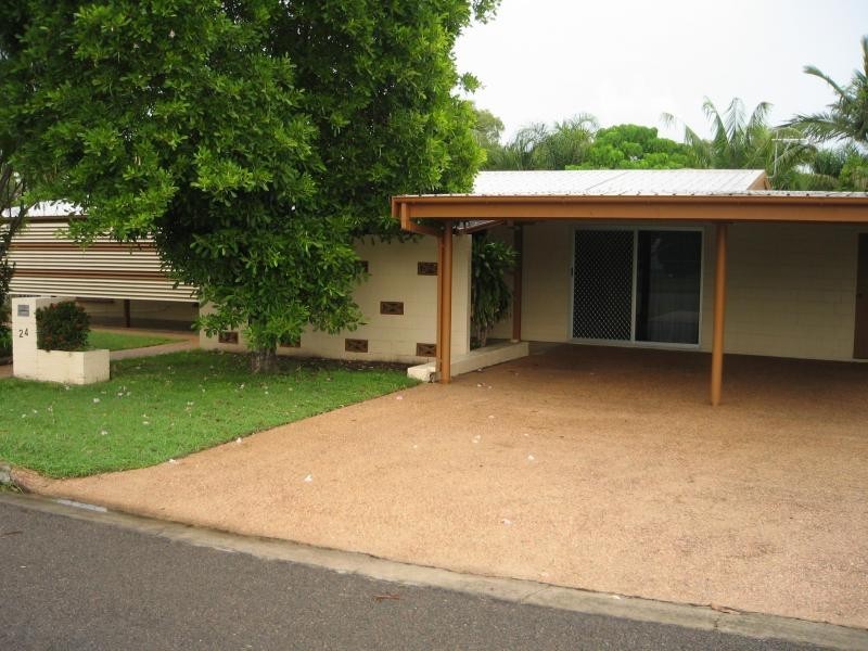 24 Sycamore Street, Pimlico QLD 4812